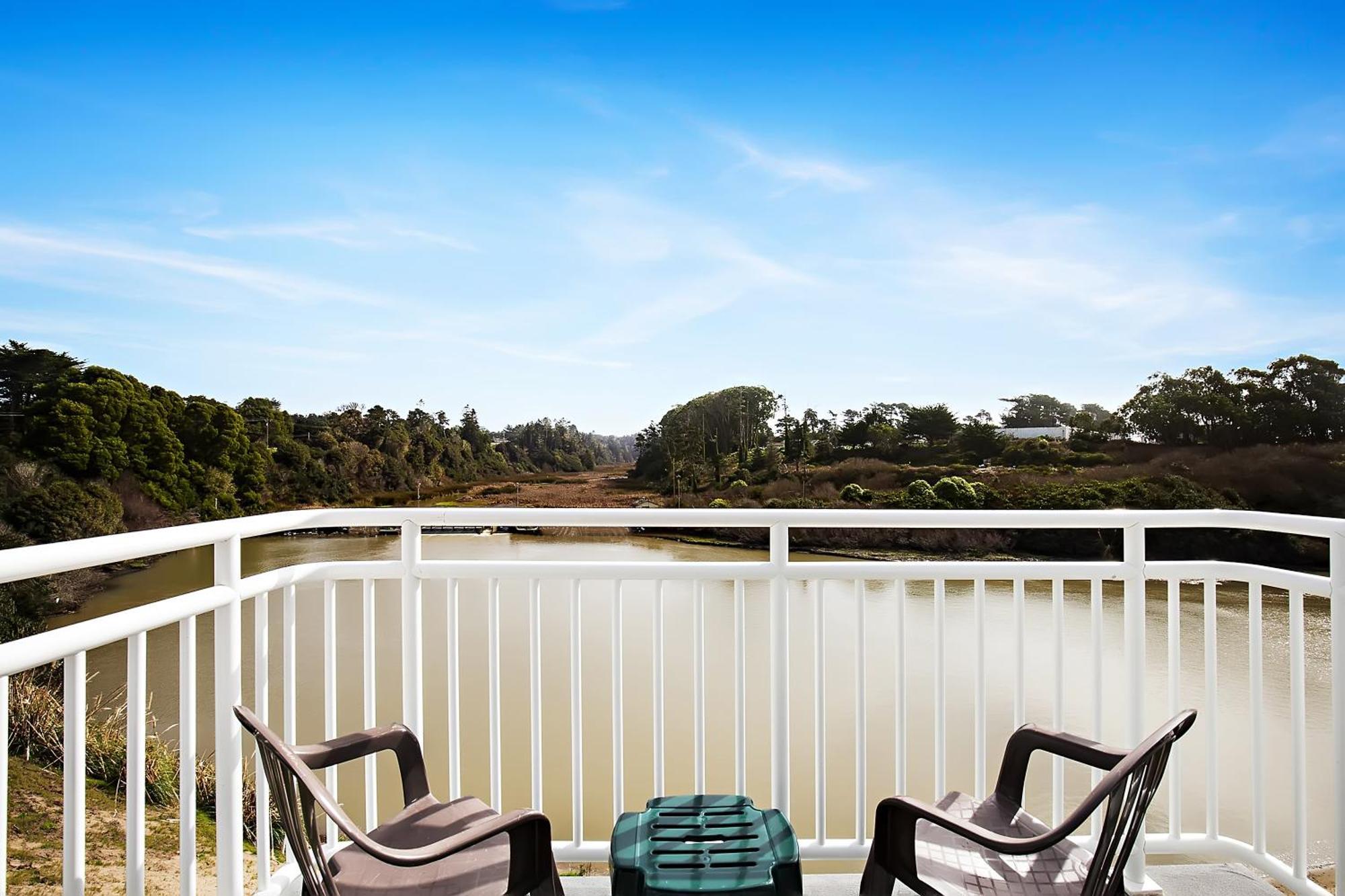 Beach House Inn Fort Bragg Exteriör bild